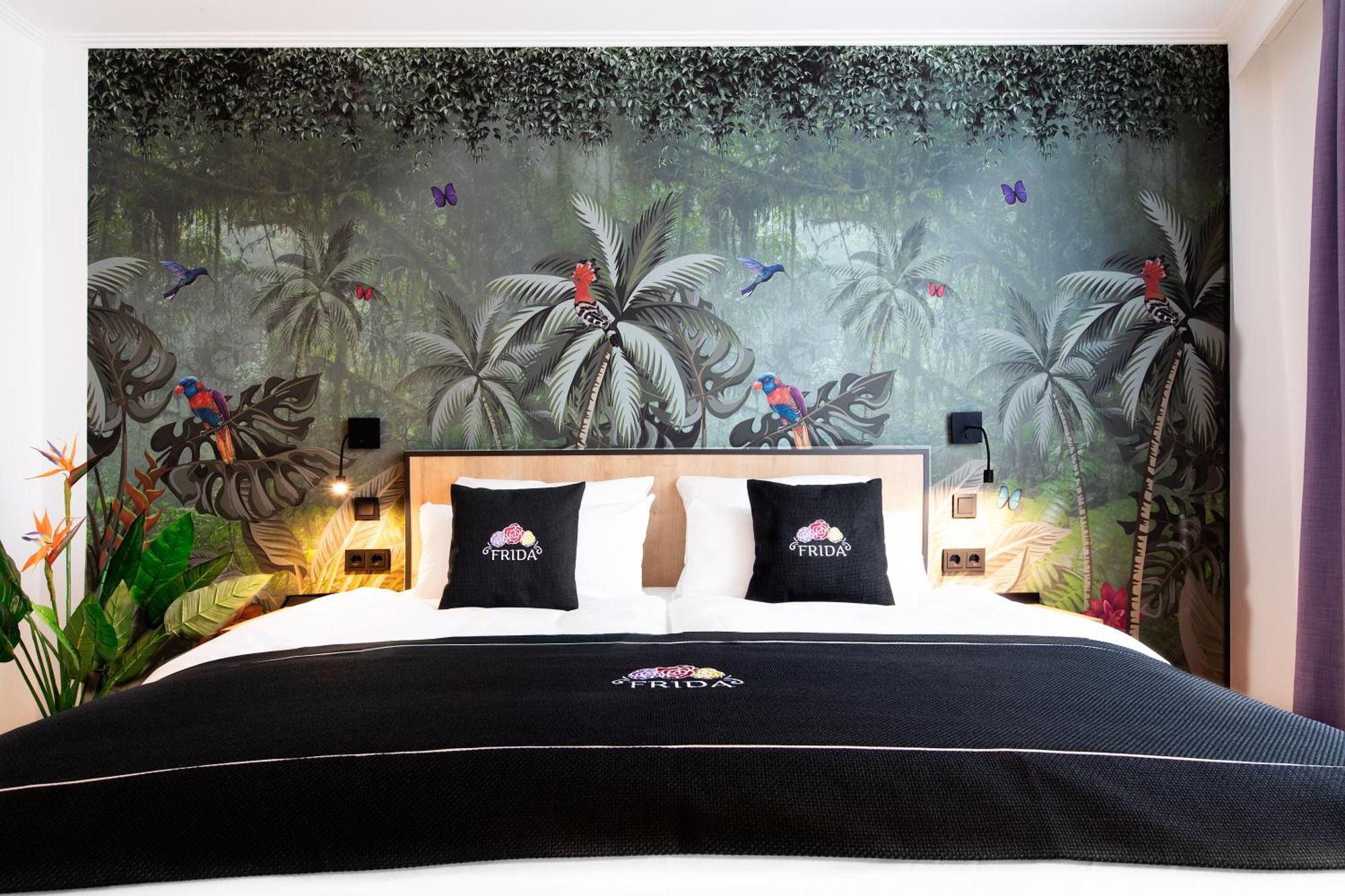 Frida Hotel & Cafe Bassum Экстерьер фото