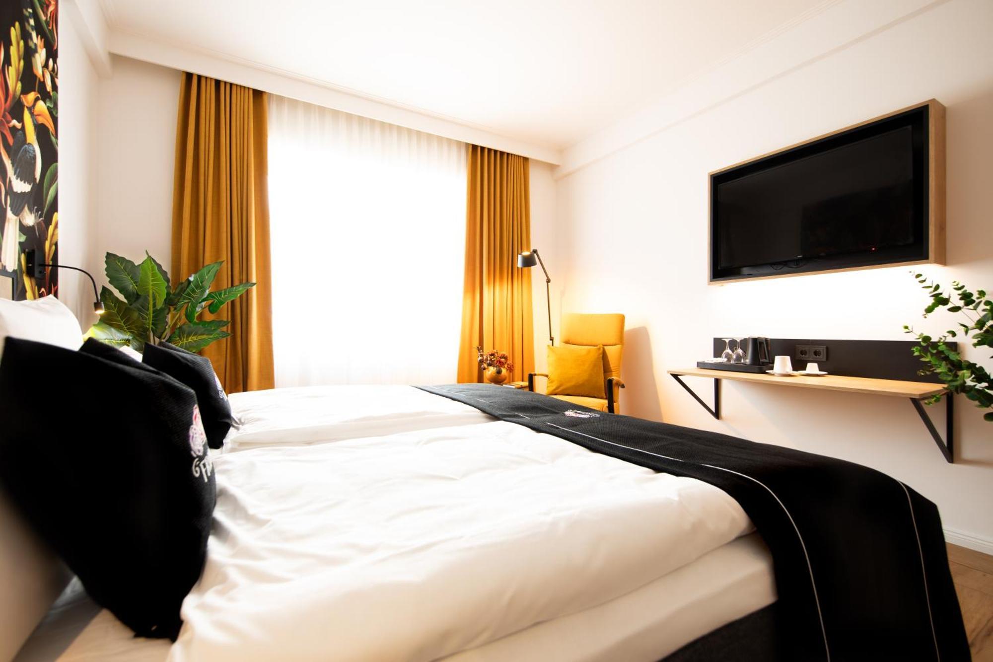 Frida Hotel & Cafe Bassum Экстерьер фото