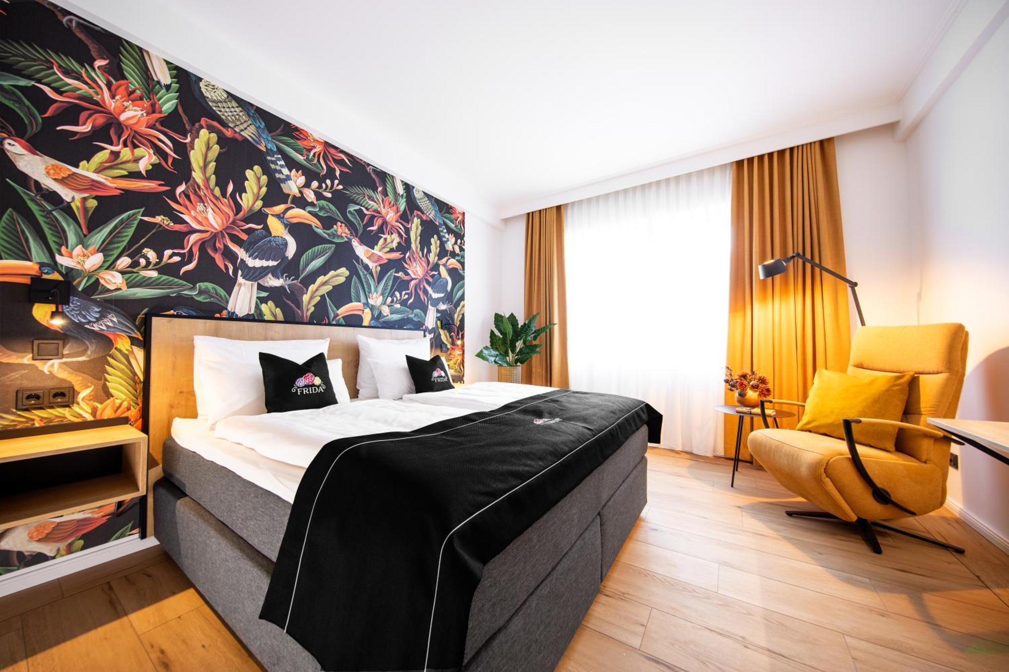 Frida Hotel & Cafe Bassum Экстерьер фото